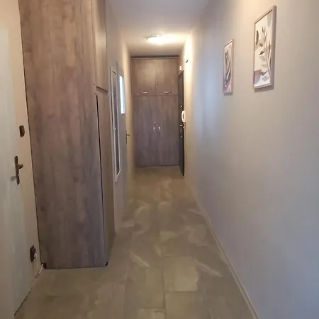 мезонет мени - две спални и две бани Appartamento Burgas